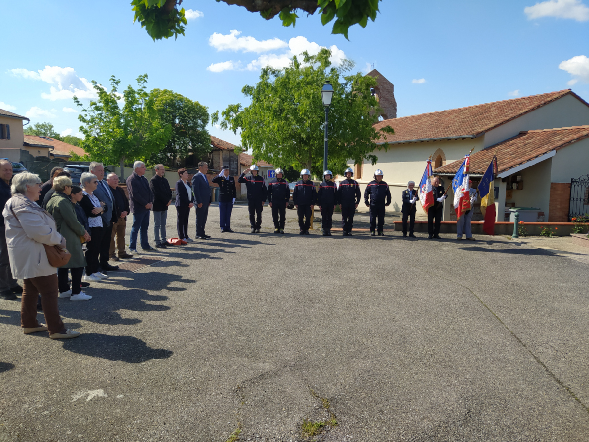 cérémonie du 8 mai à Labatut